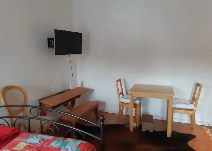 Ales Ursula Sokolowski בית אירוח